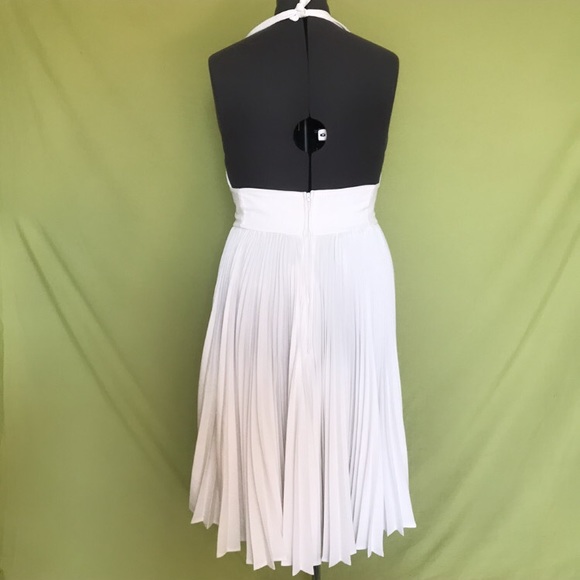 Marylin Monroe Dress - Picture 2 of 5